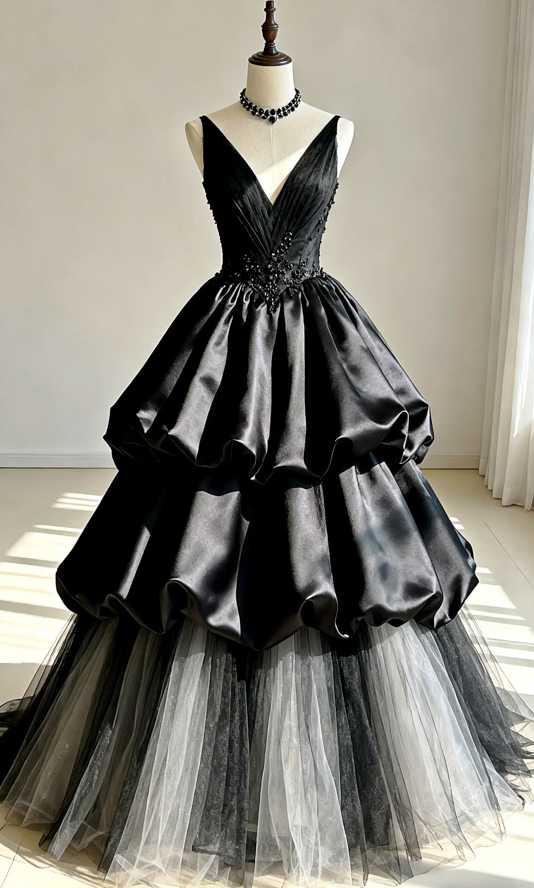 Elegant A-line V Neck Black Long Evening Dress Satin Prom Dress TH195