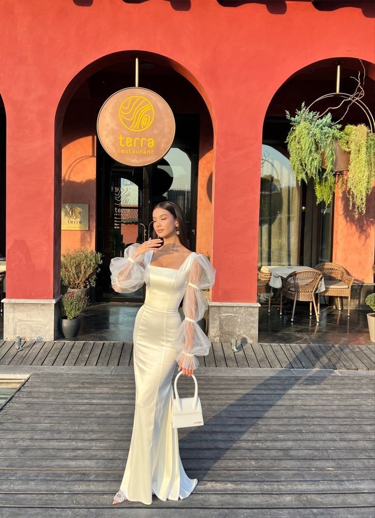 Fashion Ivory Mermaid Long Sleeves Satin Long Prom Dress Evening Dress TP1801