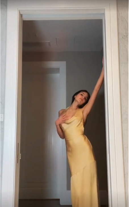 Yellow mermaid low-cut sleeveless backless satin long ball gown evening dress TP1818