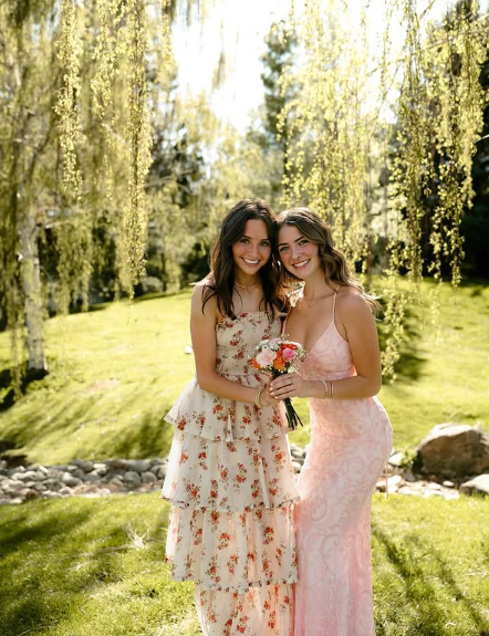 Elegant Pink Mermaid Spaghetti Strap V Neck Ball Gown Evening Dress TP1945