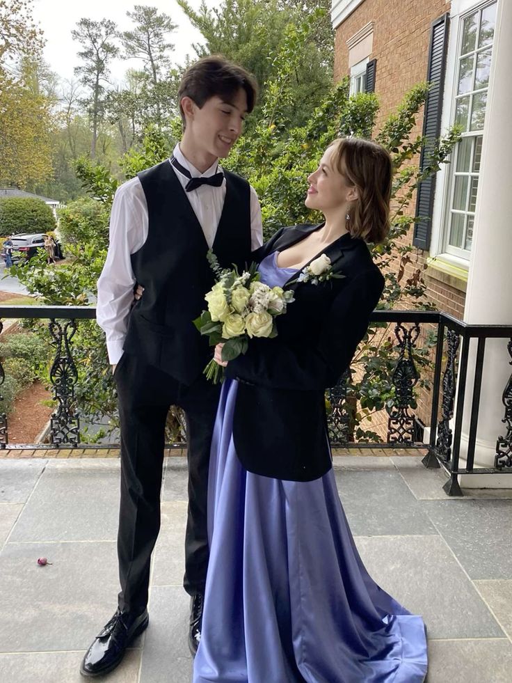 Charming Lavender Sweetheart Neck Strapless Satin Floor Length Formal Prom Gown Evening Dress TP2014