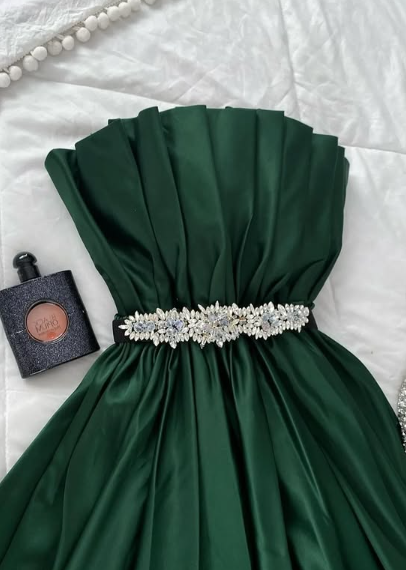 Chic Dark Green A-line Off-shoulder Sleeveless Satin Ball Gown Evening Dress TP2045