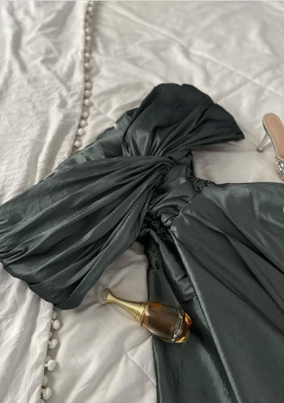 Elegant Grey A-line Off-shoulder Simple Ball Gown Evening Dress TP2046