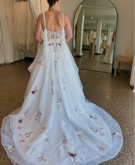 Elegant White A-line Strap Printed Tulle Wedding Dress with Train TP2055