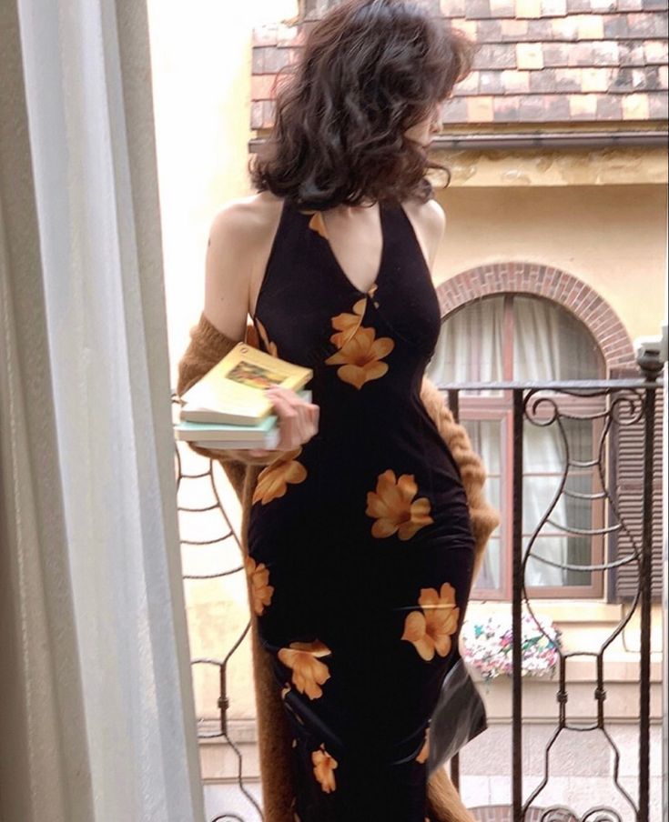 Elegant Mermaid Halter Neck Deep V Neck Velvet Printed Ball Gown Evening Dress TP2197