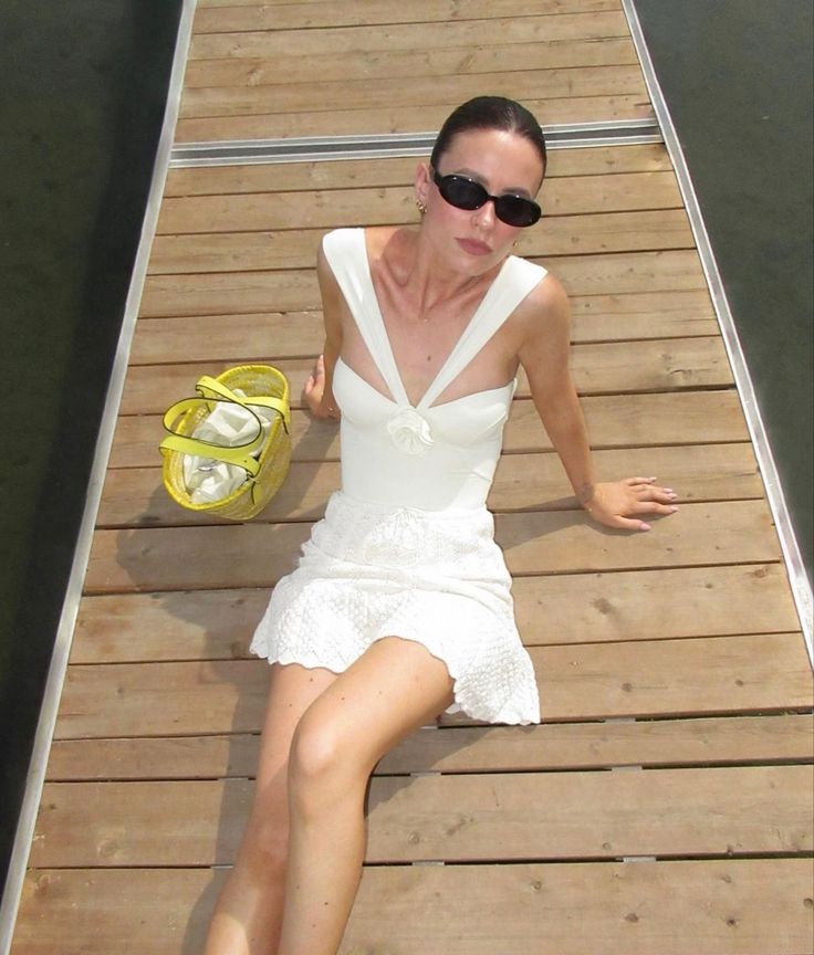 Chic A-Line V-Neck Sleeveless White Mini Party Dress Homecoming Dress TP2206