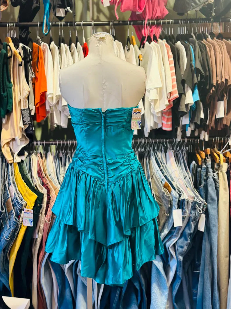 Vintage Satin Sleeveless Sweetheart A-Line Short Prom Dress Party Dress TP2388