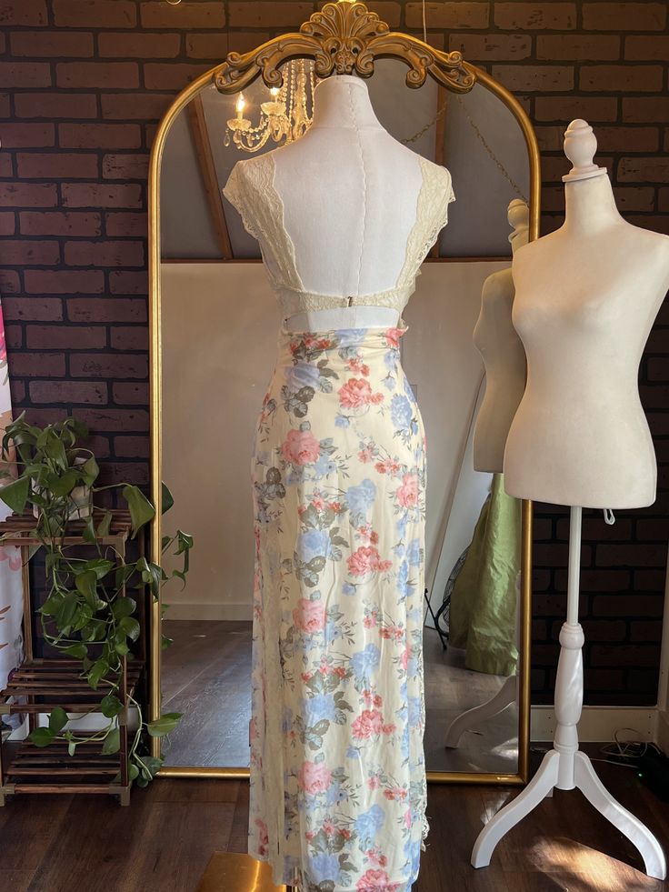 Vintage Floral Ivory Lace Backless Mermaid Prom Dress Evening Dress TP2487