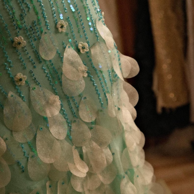 Beautiful Spaghetti Strap V Neck Beaded Backless Mermaid Floor Length Prom Dress Evening Dress TP2621