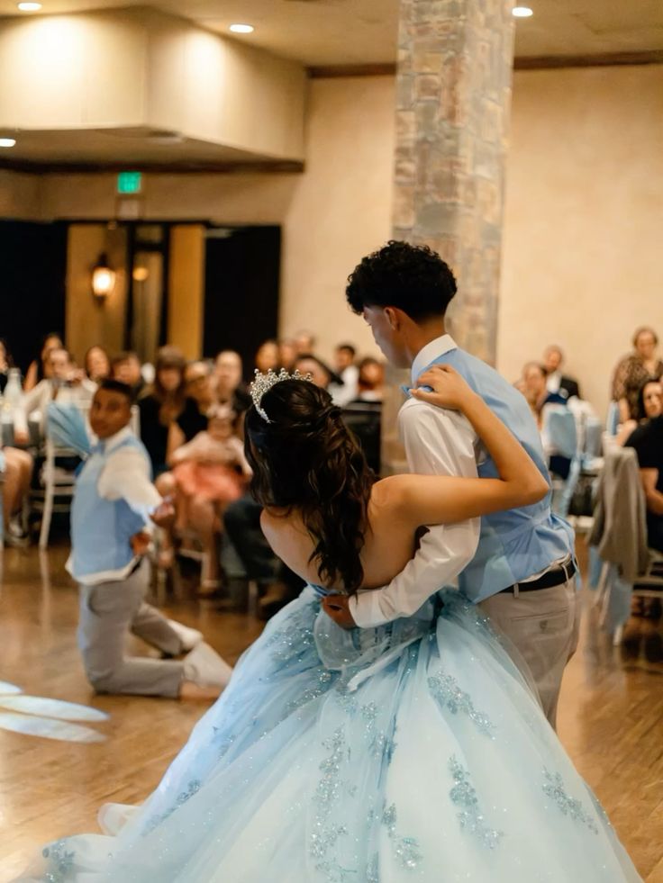 Beautiful Princess Dress Blue Off-the-shoulder Prom Dress A-line Floor-length Evening Dress TP2745