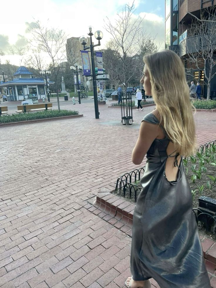 Elegant Silver-grey V-neck Sheath Satin Long Party Dress Evening Dress Prom Dress TP2751