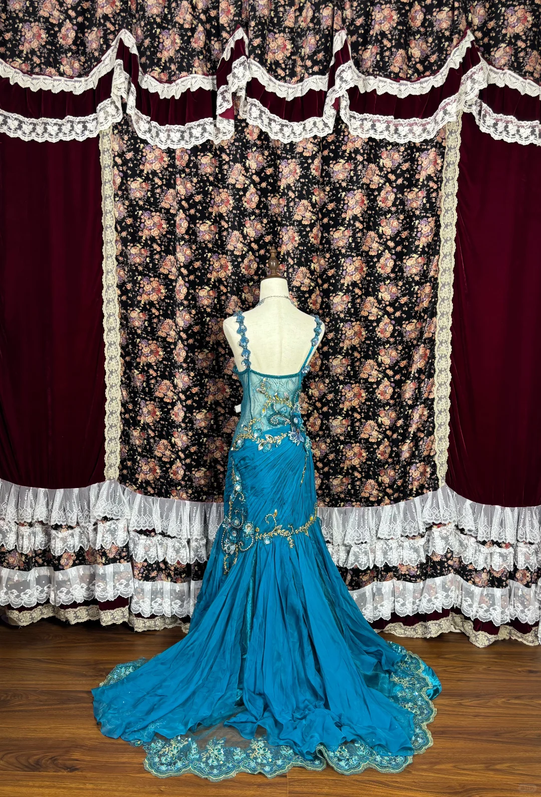 Vintage Blue Glittering Beaded Evening Dress Sheath Sweetheart Long Prom Dress TP4987