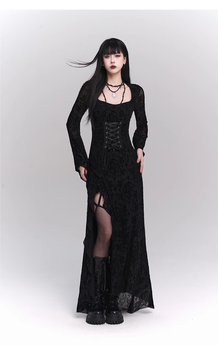 New Gothic Style Fashion Bell Sleeve Design Sense Long-sleeved Split Dress TP2931