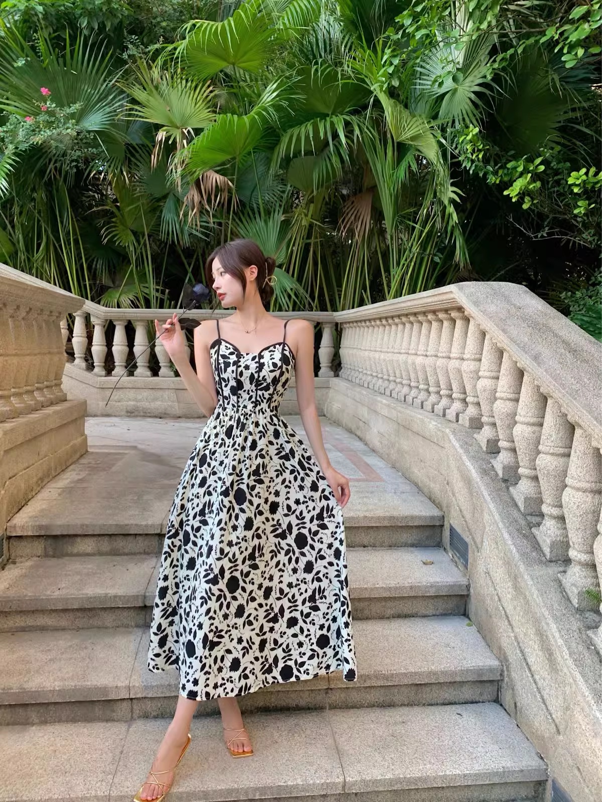 New Fashion Stylish Floral High-waisted Spaghetti Strap Dress TP2989