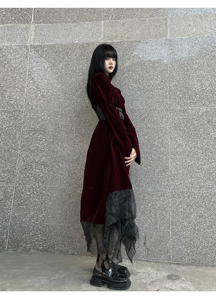 Elegant Fashion Red Velvet Irregular Dress Edge Design Gothic style party High-waisted Long-sleeved Dress TP2915