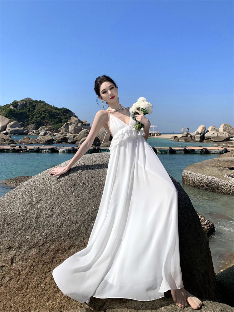 Simple Fashion Women White Design Sense Beach Holiday Banquet Halter Dress TP3075