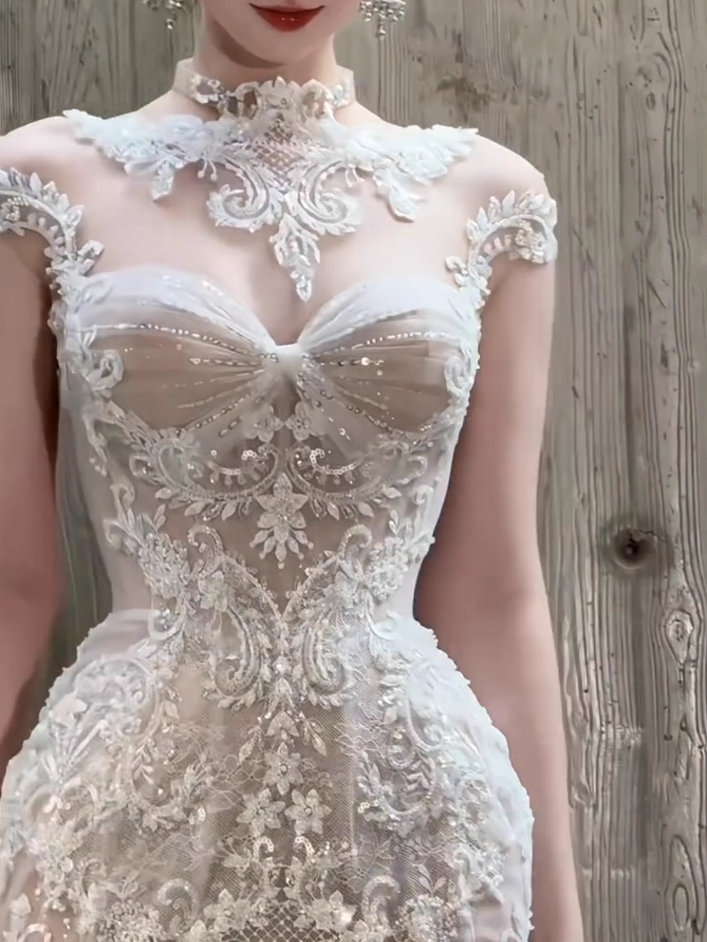 Elegant White Lace Beaded Applique Mermaid Cap Sleeve Long Wedding Dress TP5020