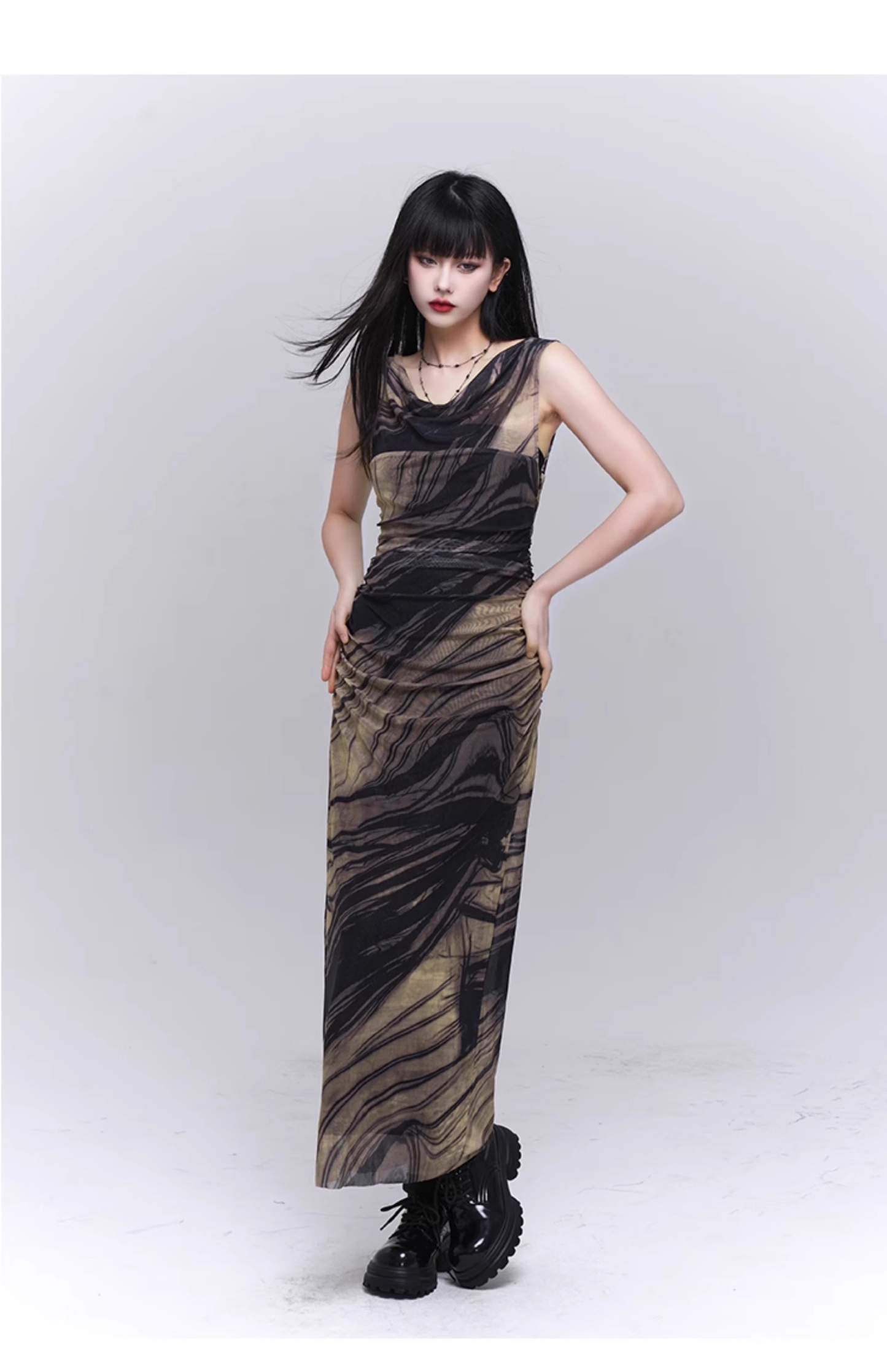 New Simple High Neck & Low Neckline Design Sleeveless Tank Top Dress TP2916