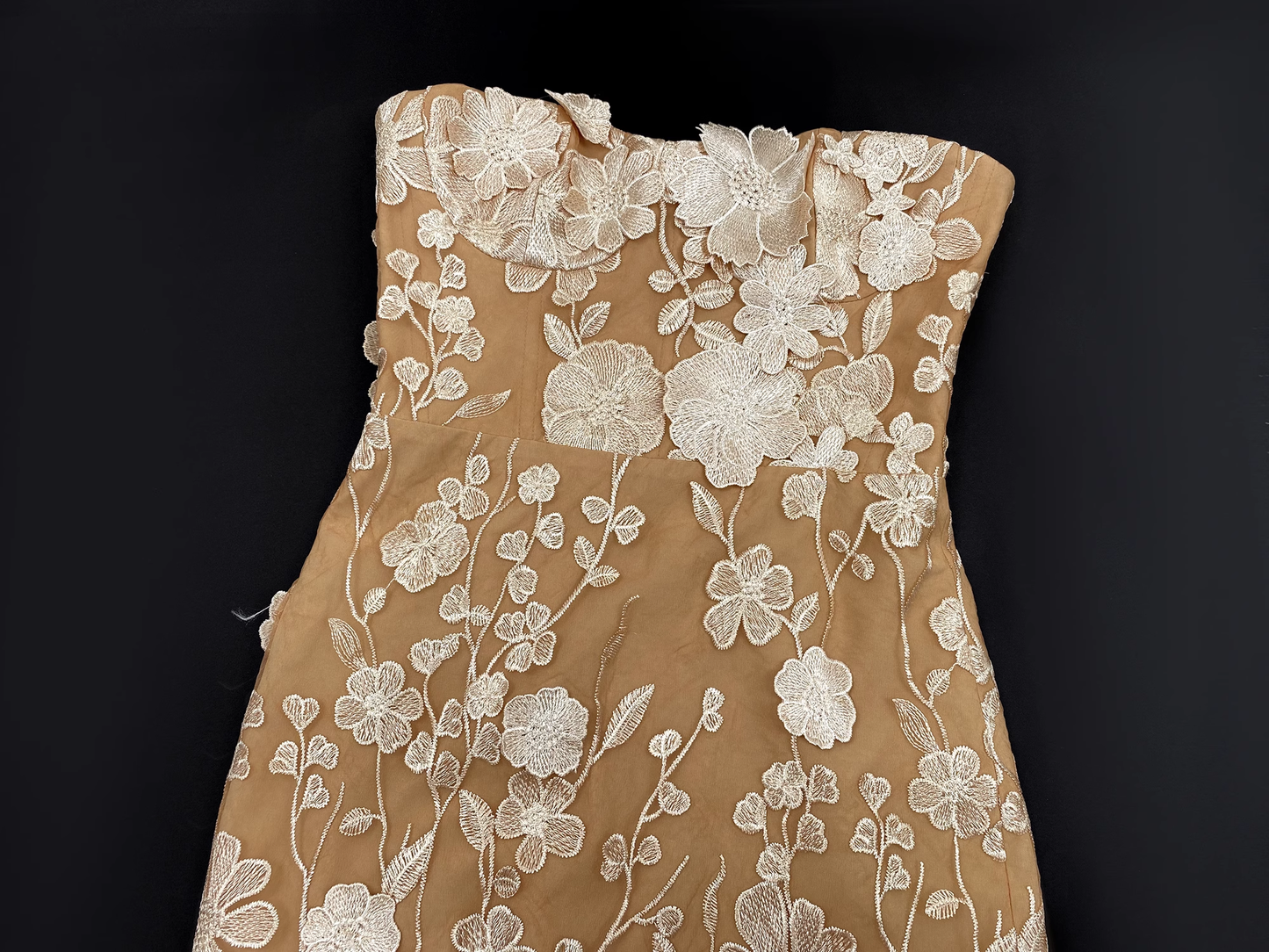 Simple 3D Floral Strapless Design A-line Tulle Women Dress TP3875