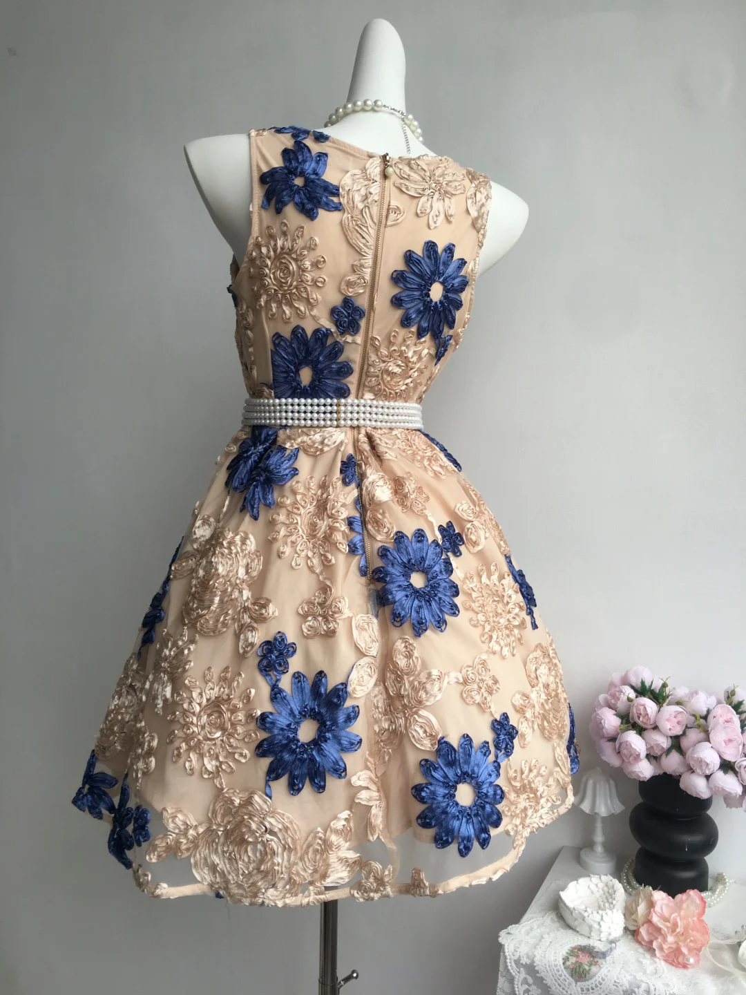 Retro Floral Applique Pearl Belt Design A-line Elegant Homecoming Dress Birthday Dress Party Dress TP4173