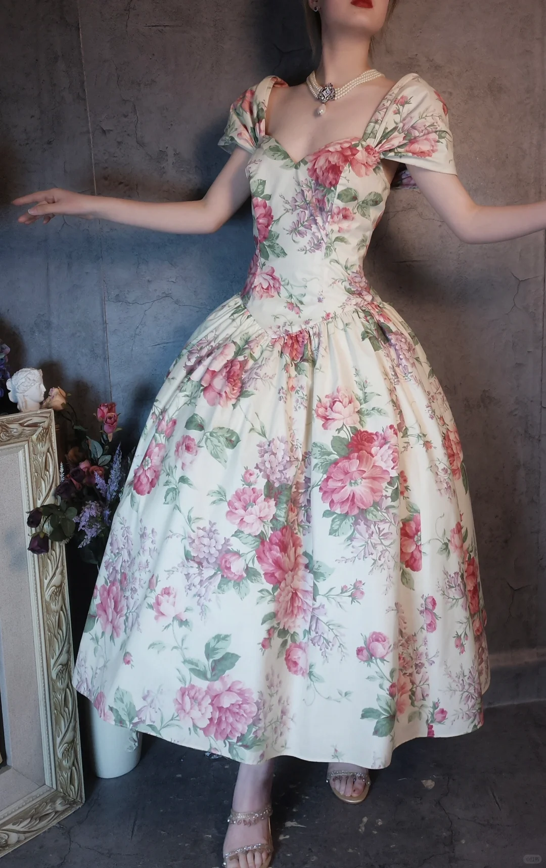 Vintage Sweetheart Floral Design Romantic Short-sleeved Evening Dress Prom Dress TP4022