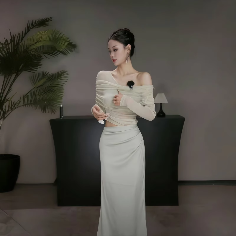 New Fashion Light Green Irregular One-shoulder Style Mesh Long-sleeved Dress TP2901