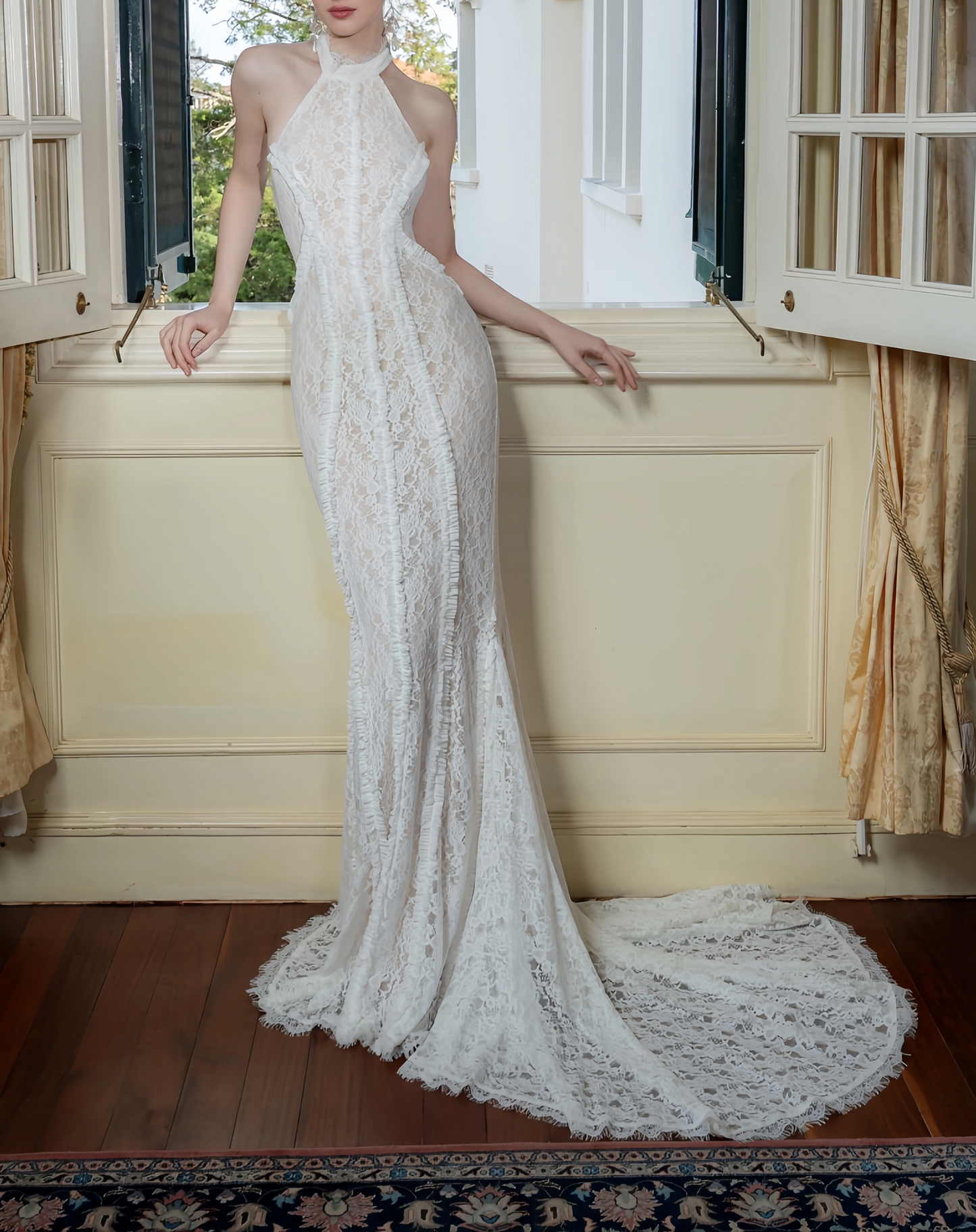 Elegant Lace Mermaid Evening Gown Halter-neck Party Dress Lace-up Long Formal Dress TP4929