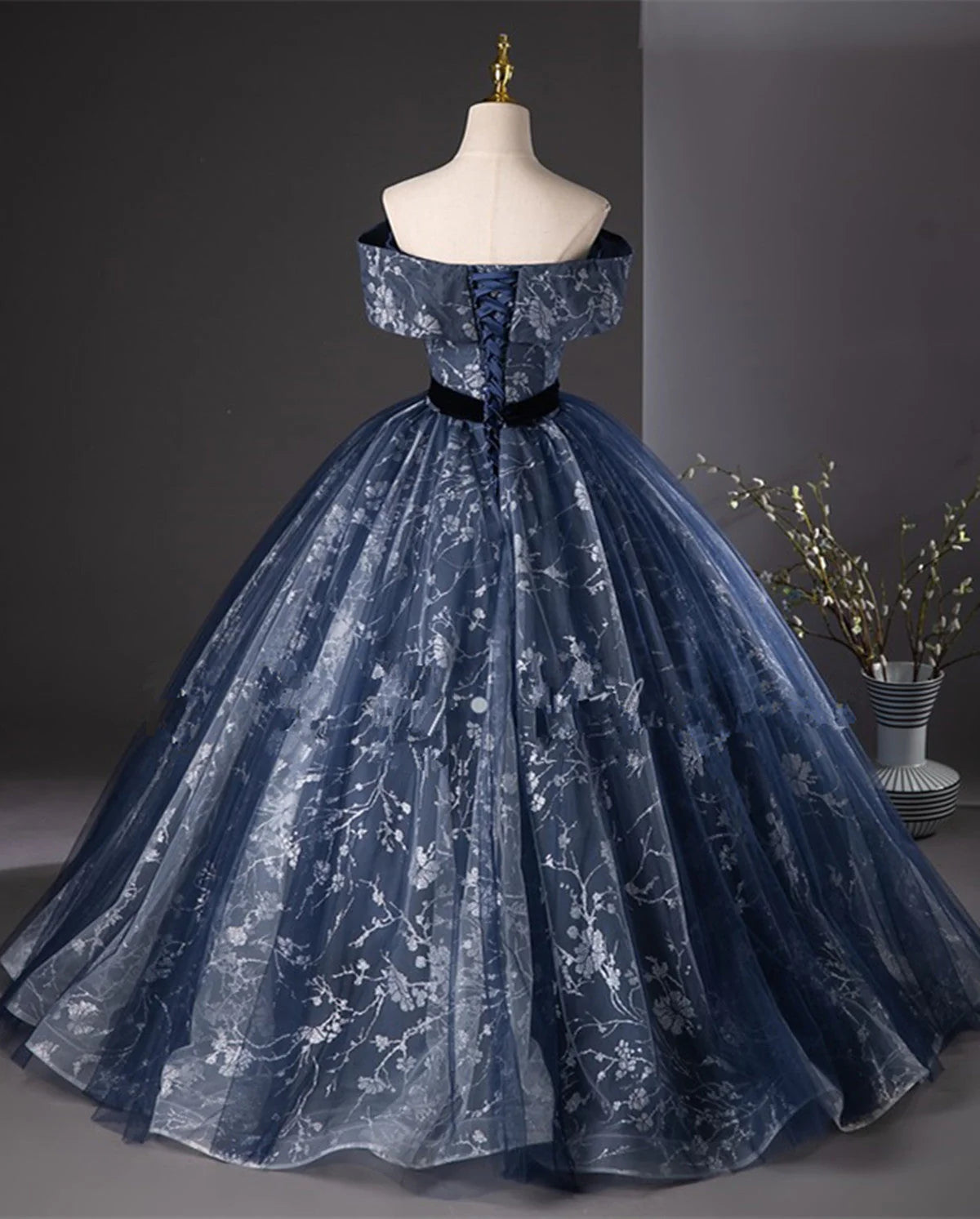 Retro Navy Blue Sweetheart Off-the-shoulder Quinceanera A-Line Long Formal Dress Sweet 16 Ball Gown TP1033