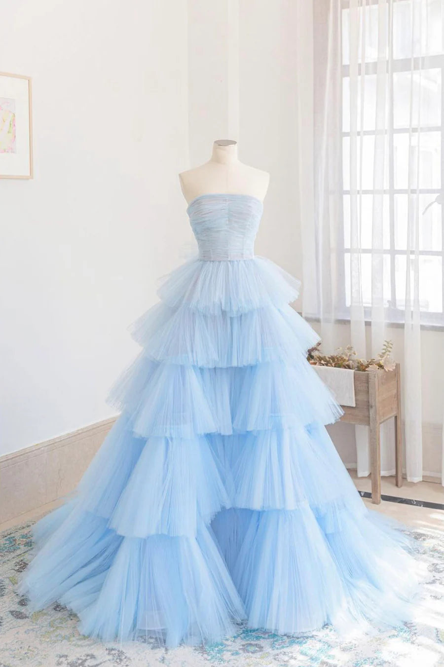 Blue Layers Tulle Long Prom Dresses, A-Line Strapless Evening Dresses TP963