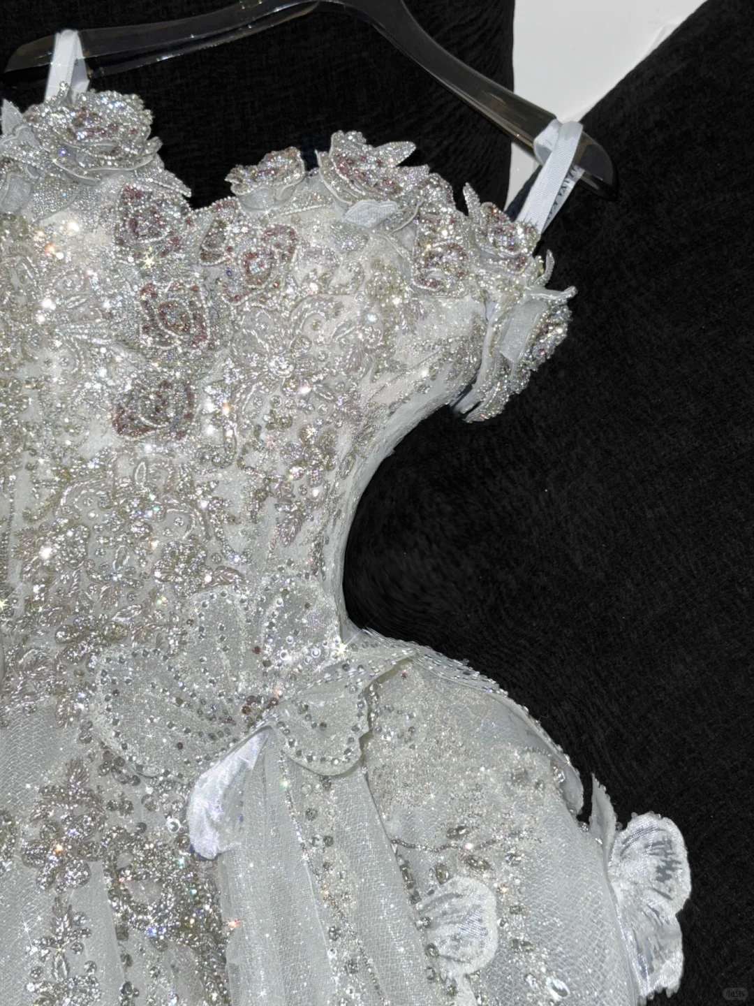 Gorgeous Shiny Beaded White Sweetheart Tulle Sequin Design Elegant A-Line Floor-length Wedding Dress TP4186