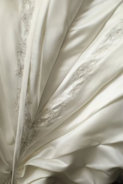 Vintage Ivory Halter-Neck Satin A-Line Draped Wedding Dress TP5630