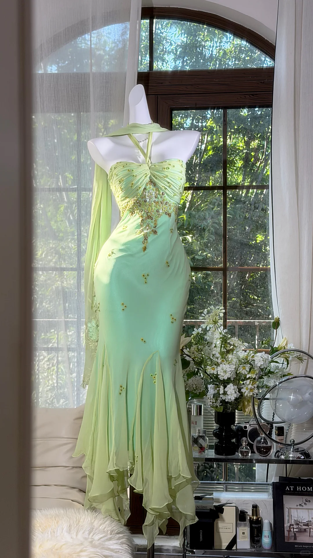 Vintage Pale Green Beaded Halter-Neck Mermaid Chiffon Matching Sheer Shawl Prom Dress TP5862