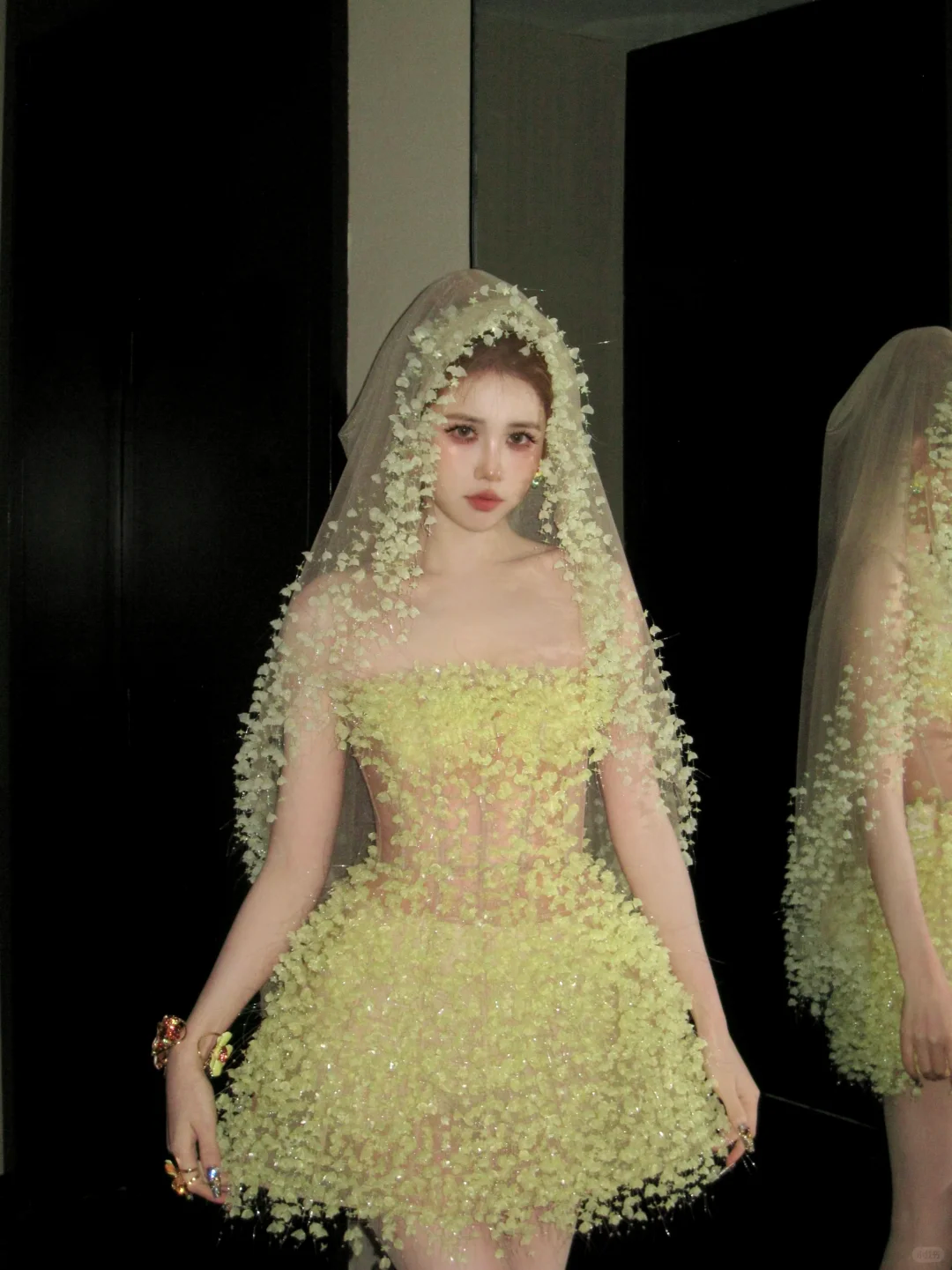 Fashion Yellow Sequined Strapless A-Line Veil Design Tulle Party Dress Homecoming Dress TP4237