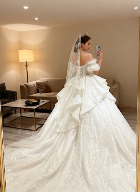 Elegant Off-the-Shoulder Puff Sleeve Sparkling Sequin Lace Ruffled Layered A-Line Wedding Dress TP5956