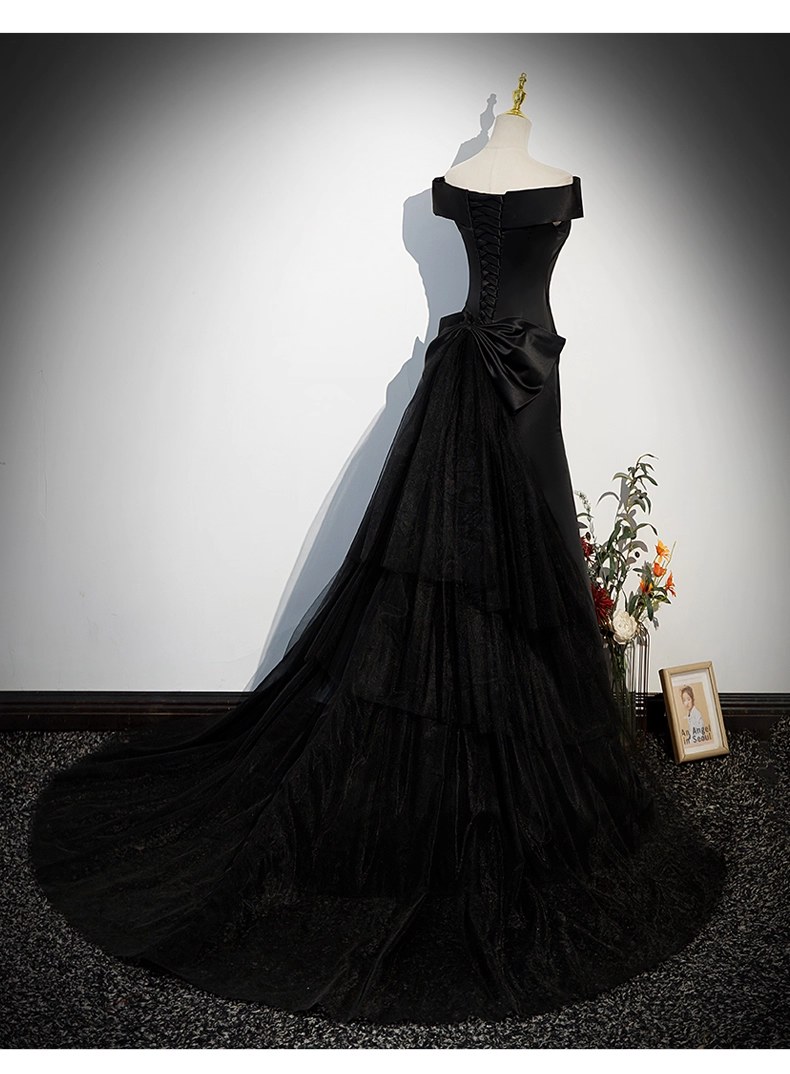 Vintage Black A-Line Evening Gown Satin Off-the-shoulder Party Dress Tulle Dress Hem Formal Dress TP4941