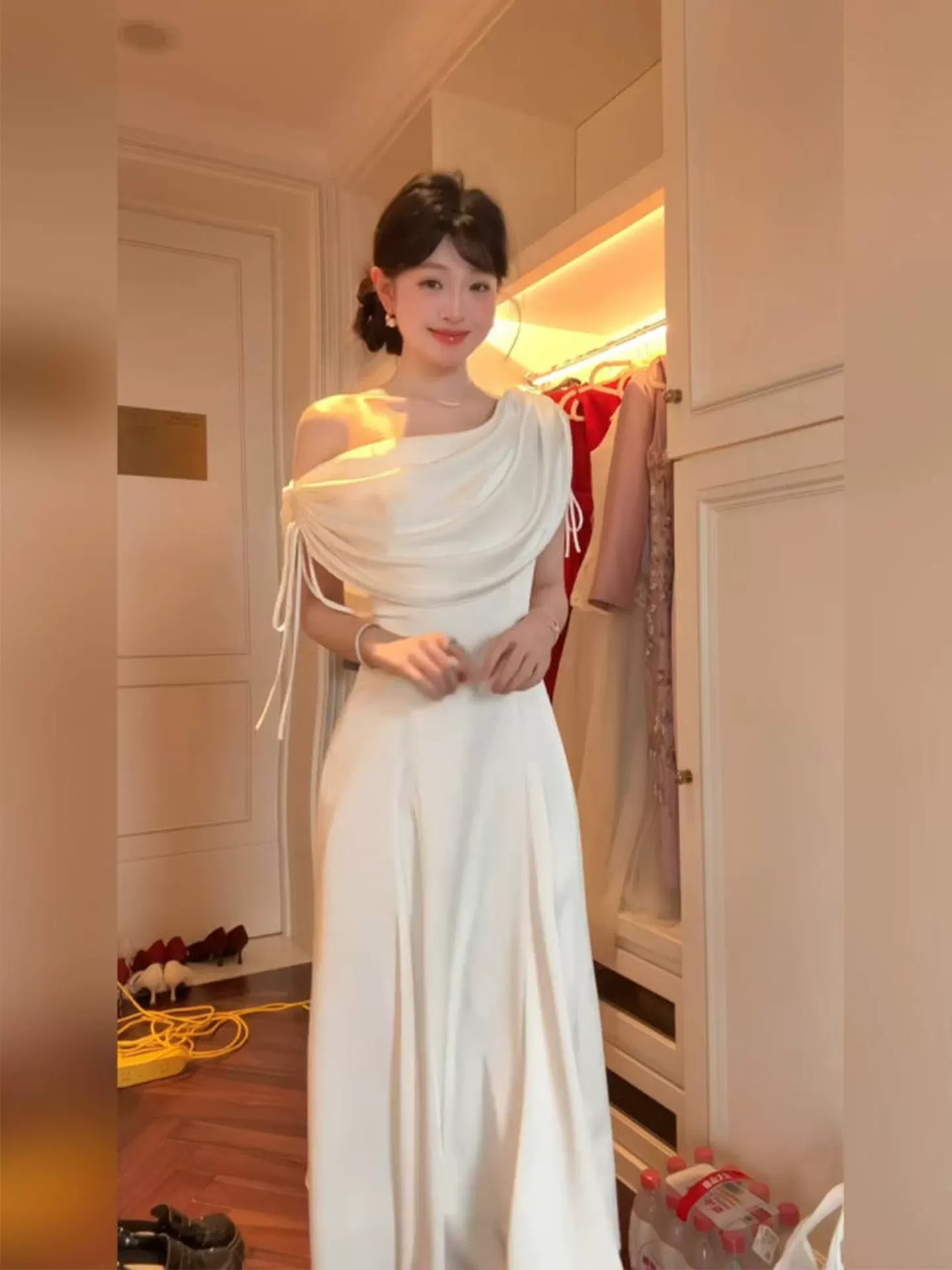 Vintage White Satin Draped One-Shoulder A-Line Evening Gown TP6077