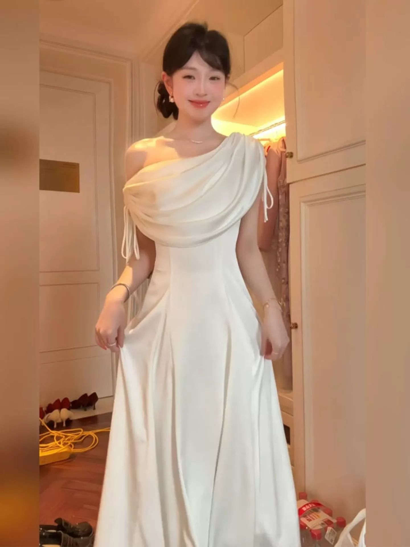 Vintage White Satin Draped One-Shoulder A-Line Evening Gown TP6077