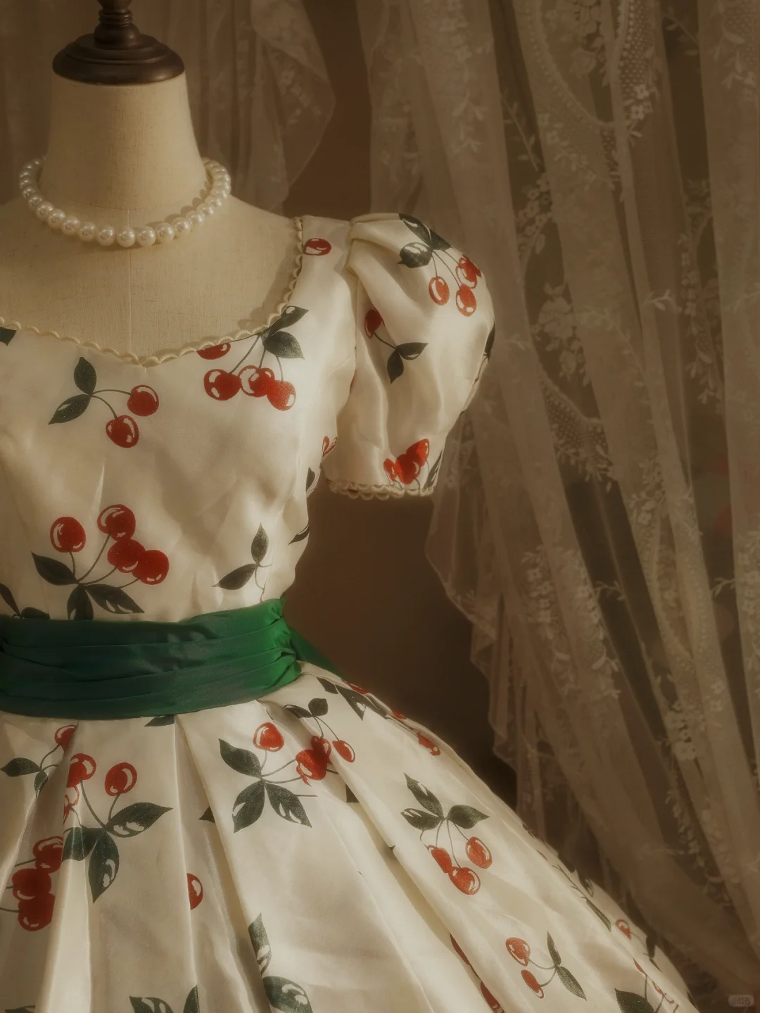 Cute Cherry Print Puff-Sleeve Green Back Bow Train Sweet 15 Quinceanera Ball Gown TP5509
