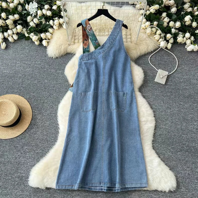 New Design Interesting Printed Literary Retro Denim Suspenders Loose Dress TP2832