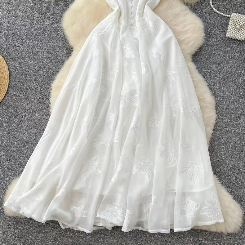 Fashion French High Sense V-neck High Waist Slimming Embroidery White Spaghetti Strap Dress TP2846