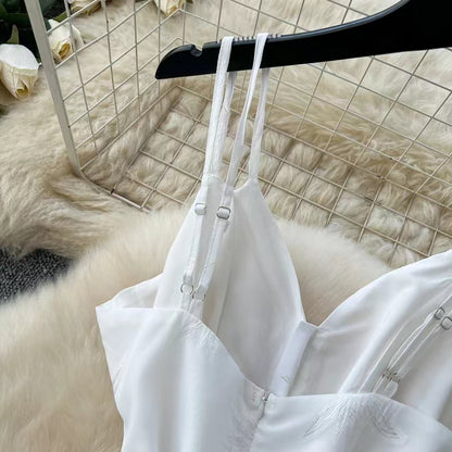 Fashion French High Sense V-neck High Waist Slimming Embroidery White Spaghetti Strap Dress TP2846