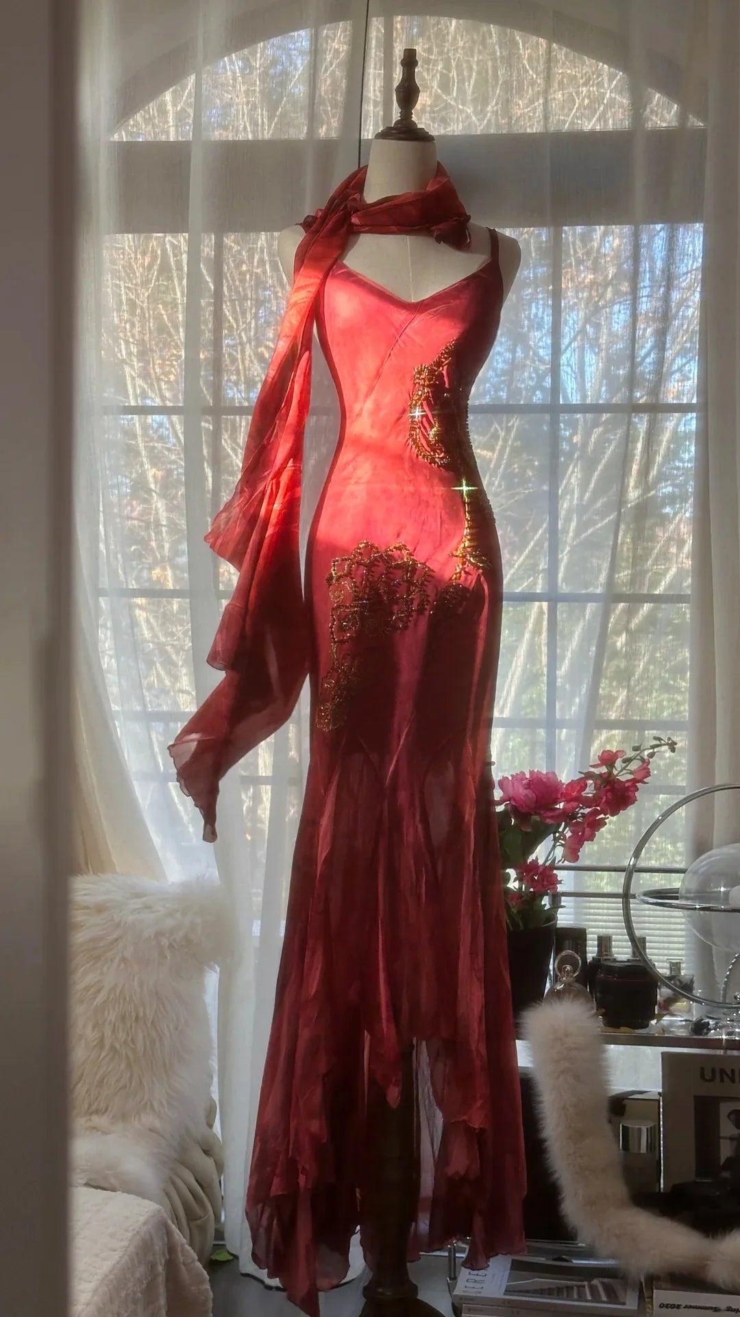 Vintage Red Embroidery Prom Dress Beaded Mermaid Evening Dress Long Formal Dress TP4653