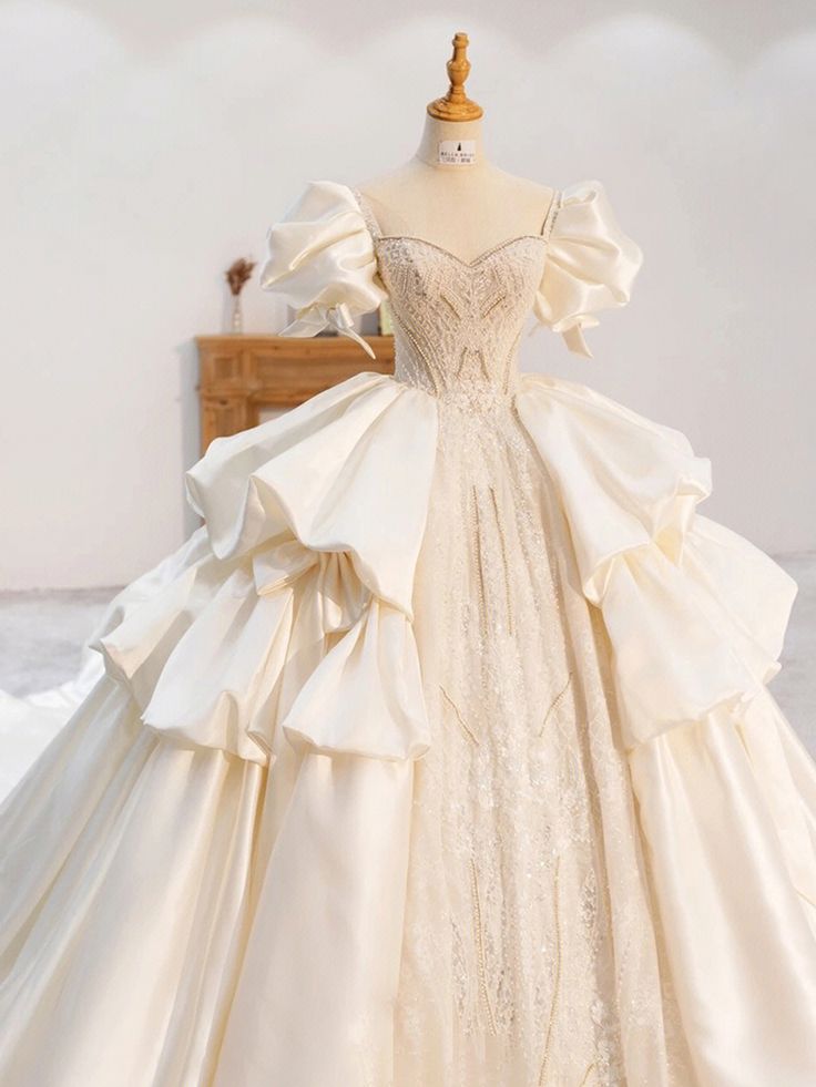 Glamorous A-Line Puff Sleeve Satin Beaded Bodice Wedding Dress Layered Ruffles Bridal Gown TP5087