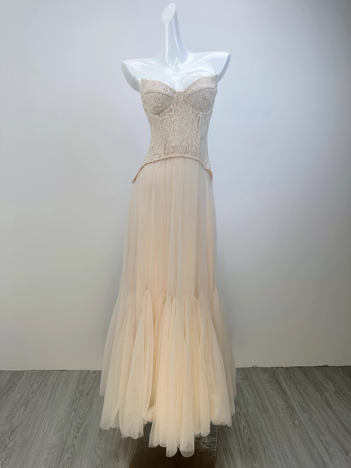 Ethereal Strapless Sweetheart Lace Corset & Tulle Prom Dress TP5708