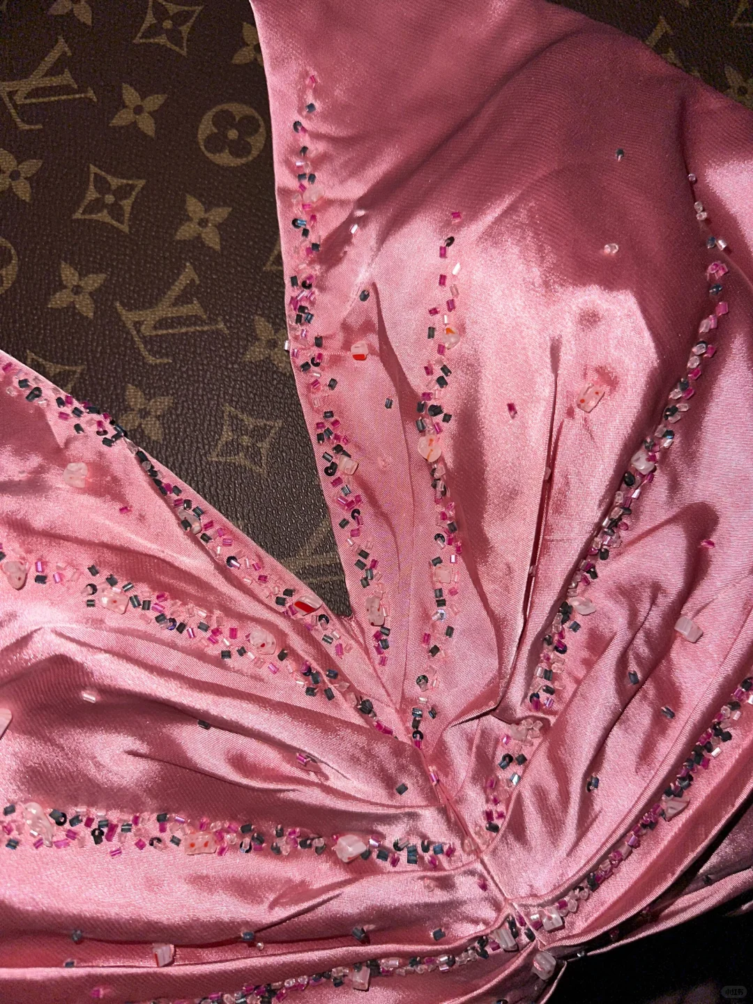 Glamorous Rose Pink Satin Mermaid V-Neck Evening Gown TP5350