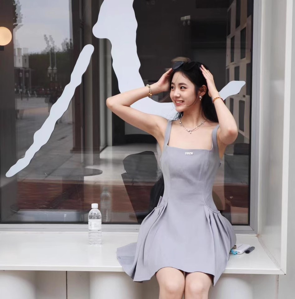 New Simple Square Collar Design A-line Sleeveless Spaghetti Strap Dress TP3282