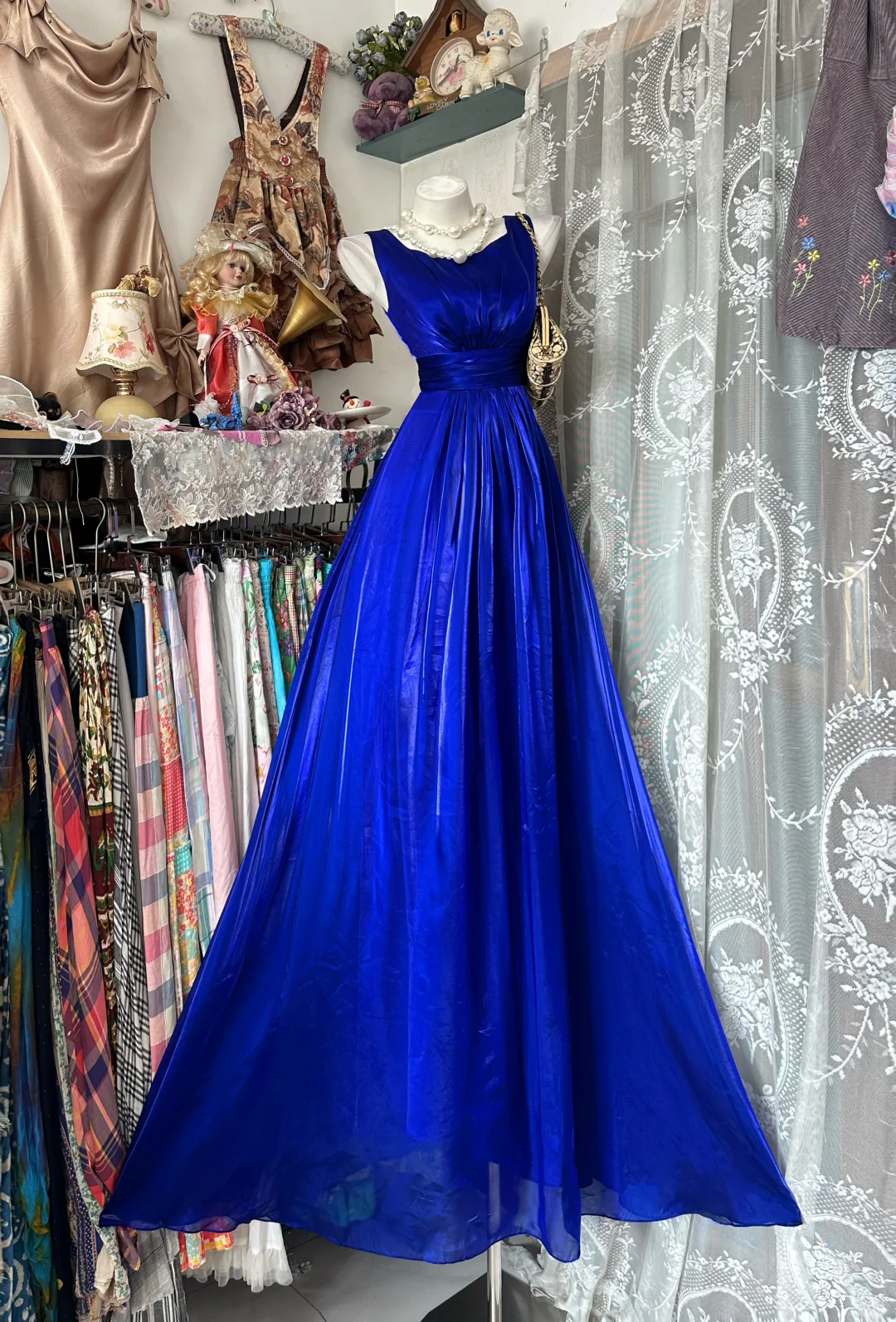 Vintage Royal Blue Shimmer Pleated Satin Sleeveless A-Line Evening Gown TP5858
