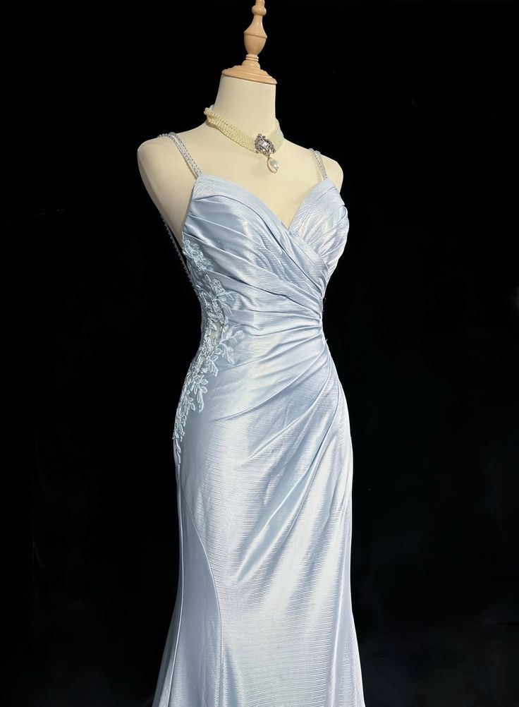 Glamorous Light Blue Embroidery Beaded Prom Dress Mermaid Sweetheart Spaghetti Strap Evening Gown TP5167