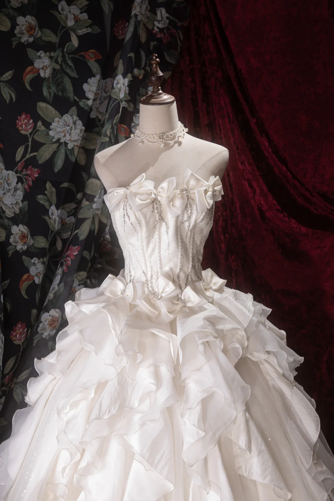 Vintage Strapless Ivory Ruffled Wedding Dress Satin Tulle Bridal Gown TP5790