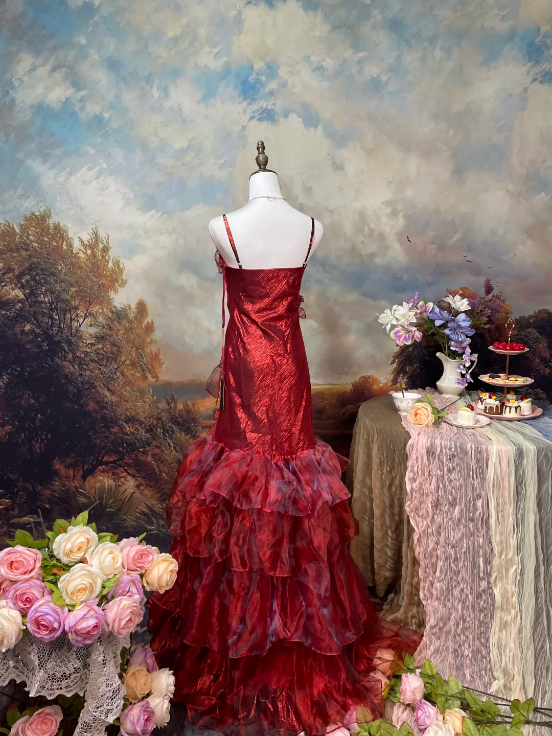 Vintage Burgundy Ruffled Tulle Mermaid Spaghetti Straps Beaded Evening Gown TP5457